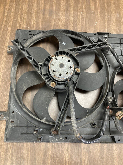 1999-2005 Volkswagen VW Jetta MK4 1j0121207 J 2.0l Fan Shroud Assembly #2421M