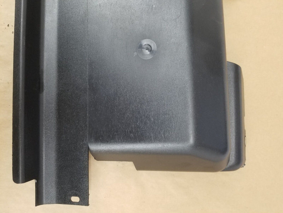 1984-93 BMW E30 318i 325i OEM PASSENGER KICK PANEL GLOVEBOX LOWER COVER #483CN