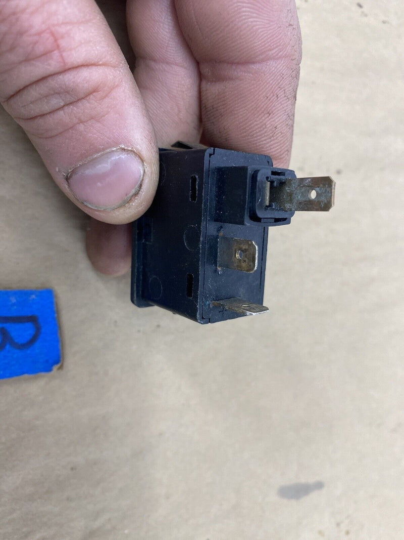 1986-1993 Volvo 240 244 245 Rear Fog Light Switch 1258497 #2722E
