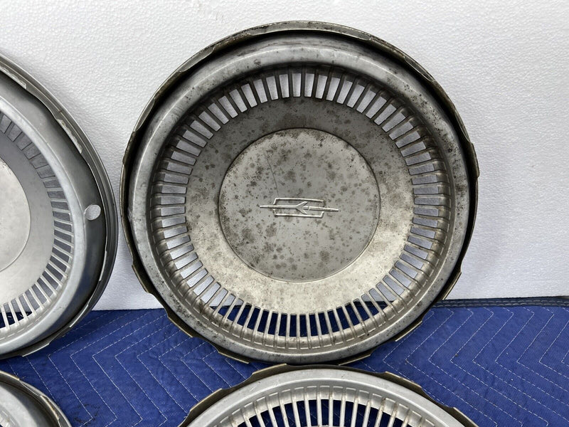 1974-1977 Oldsmobile Cutlass Hub Cap Wheel Cover Set of 4 415121 15” OEM #3318E