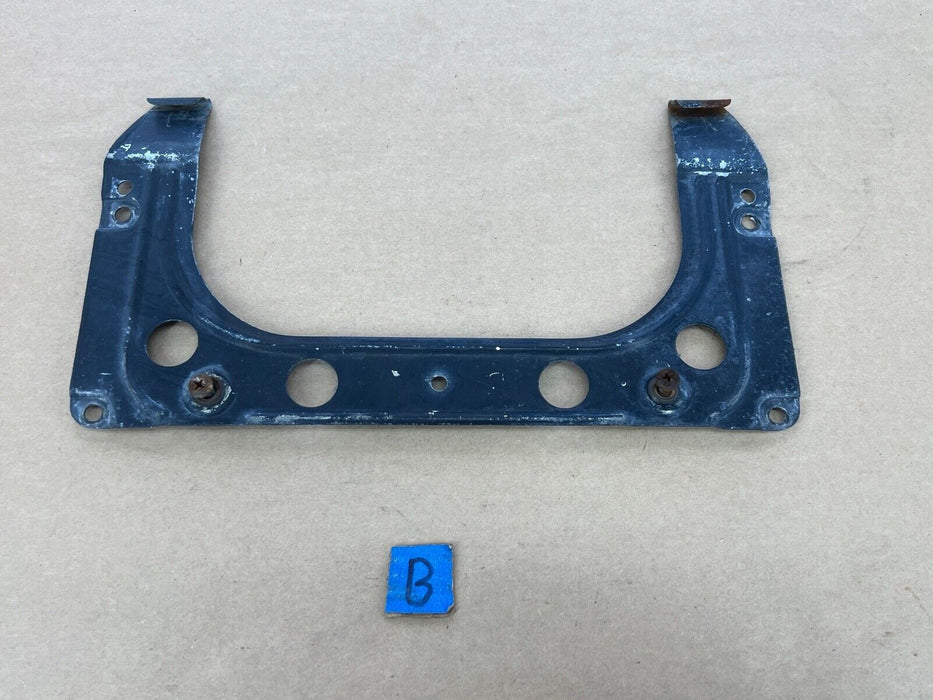 1979-1985 Mercedes 300SD W126 Sedan License Plate Bracket OEM #281EM