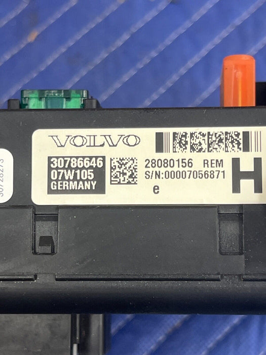 2005-2007 Volvo S60R V70R Fuse Box Control Module Unit 30786646 OEM #1174EM