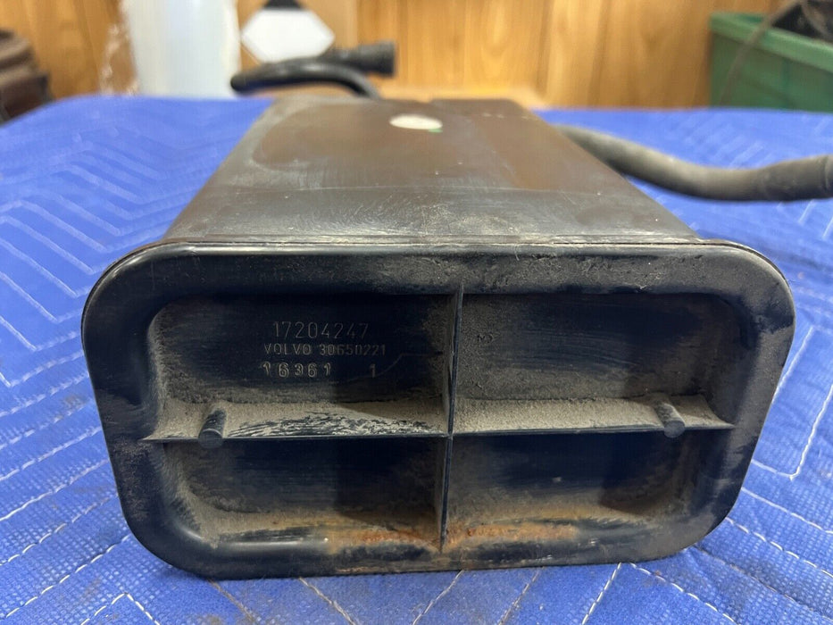 2005-2007 Volvo S60R V70R EVAP Vapor Charcoal Canister Purge 30650221 OEM#1074EM