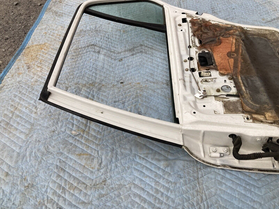 1982-1994 BMW E30 320i 318i 325i Rear Passenger Door Right RH White OEM #2280M