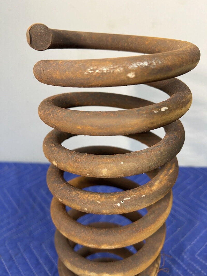 1968-1972 Corvette C3 GM 3931826 Front Coil Spring Pair w/AC 427 454 HV #3306E