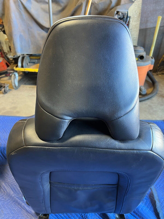 2005-2007 Volvo S60R V70R Front LH & RH Nordkap Leather Power Seats OEM #1112EM