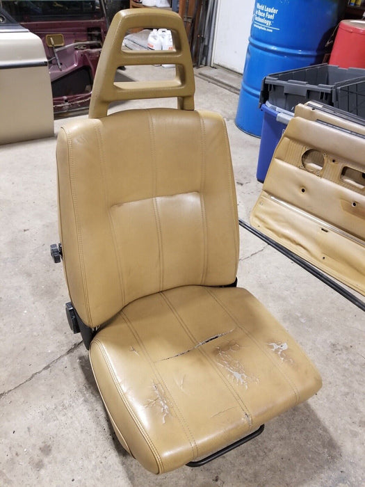 Volvo 240 244 245 Front Right Passenger Side Tan Vinyl Seat OEM #2680E