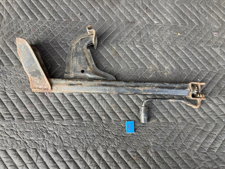 1982-1994 BMW E30 318i 325i Emergency Spare Jack Lift Troglast OEM #2105M