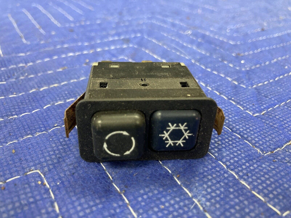 1984-1991 BMW 318i 325i E30 AC Climate Control Switch Button 1380557 OEM #2550M