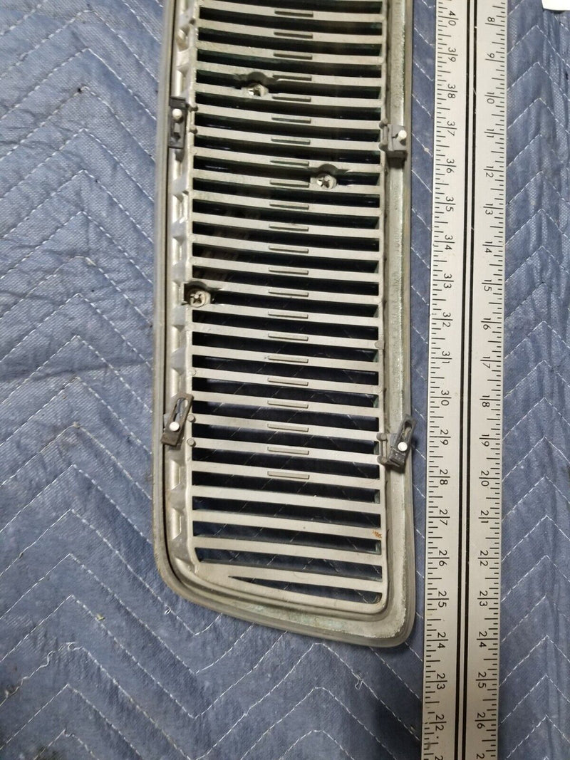 1998- 2000 Volvo V70 V70R Wagon oem Front Upper Grille Slats Chrome #370AN