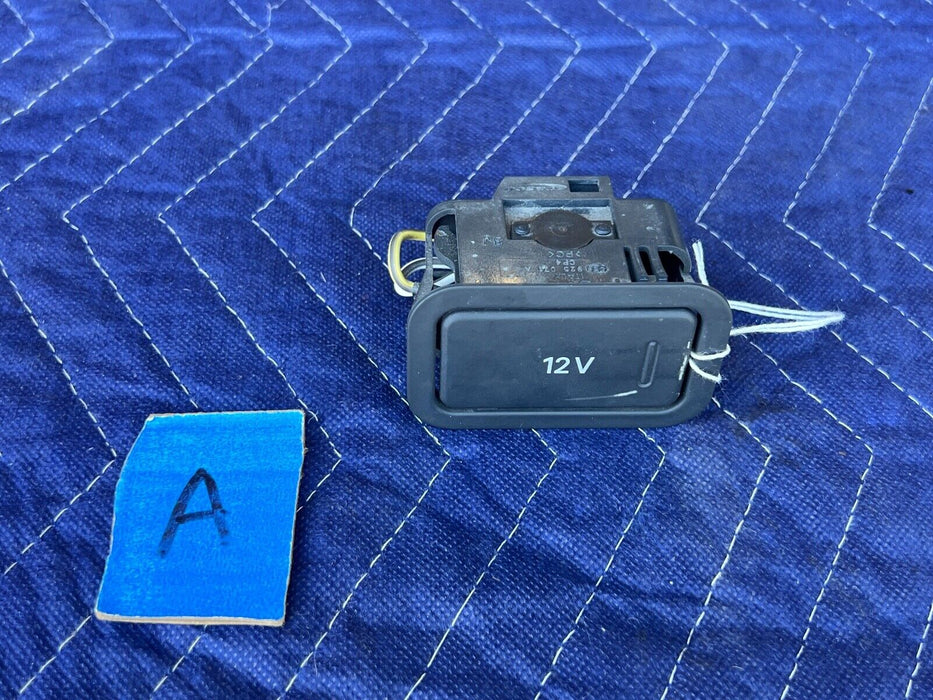 2003-2009 Audi S4 B6 B7 8E 12V Trunk Boot Power Outlet 8E0923071A OEM #639EM