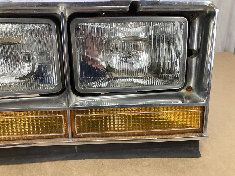 1976-1979 Cadillac Seville Headlight Assembly Right Passenger Side RH OEM #1774M