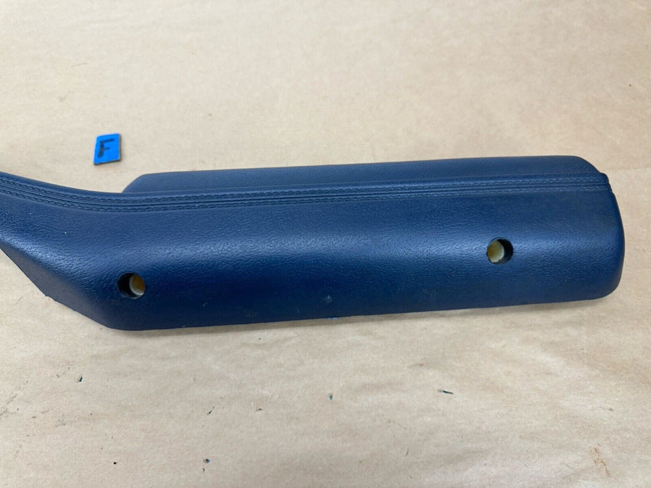 1978-1982 Corvette C3 GM Right Passenger Side Door Arm Rest Blue OEM #3275E