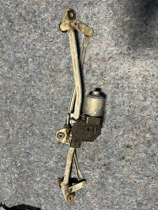 02-08 Audi A4 B6 Sedan Windshield Wiper Motor Transmission 8E1955119BOY #127EM