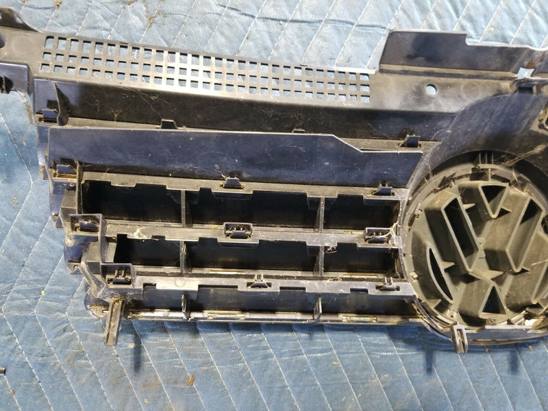 99-05 VW Volkswagen JETTA OEM Blue Grill Center Piece Grate + Emblem  #200CN