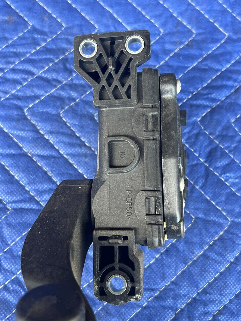 2003-2009 Audi S4 B6 B7 8E Gas Accelerator Pedal Assembly 8E1723523G OEM #501EM