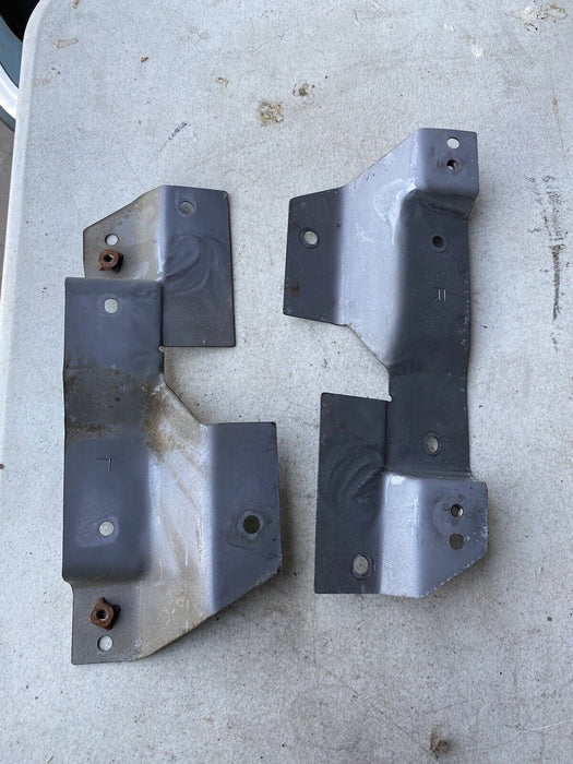 99-01 Isuzu Vehicross Left & Right Rear Interior Panel Retainer Brackets #1705E