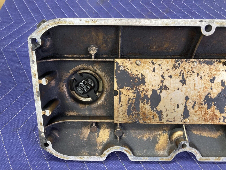 1984-1991 BMW 318i 325i E30 Engine Valve Cover Head Top  OEM #2577M