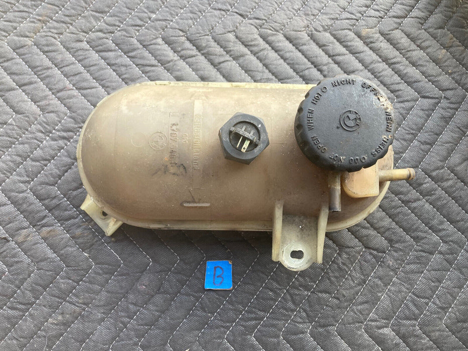 1982-1994 BMW E30 318i 325i 1707540 Coolant Expansion Reservoir Tank OEM #2089M