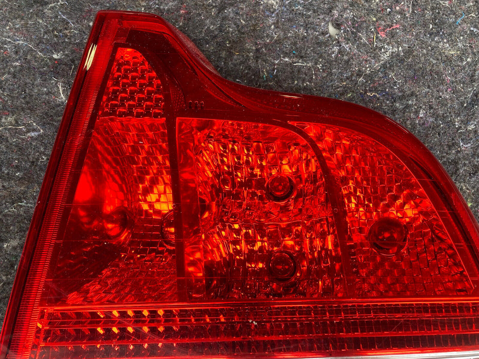 2005-2007 Volvo S60R S60 V70 R Tail Light Assembly Brake Right 160998 OEM #1208M