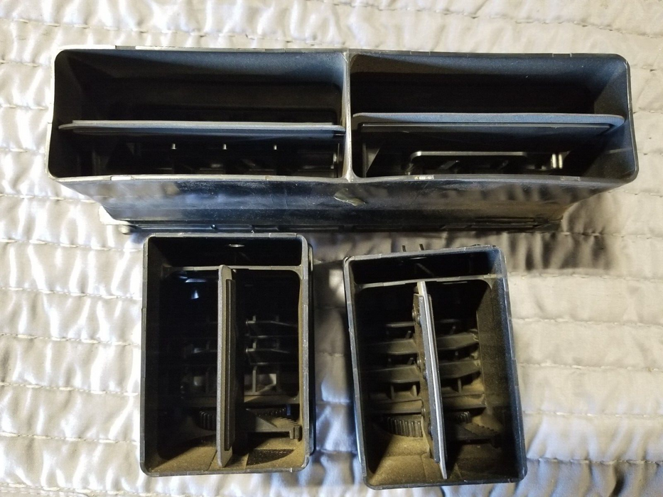 1986-1993 Volvo 240 242 244 245 L & R & Center AC/Heat Vents Set Dash OEM #65AN