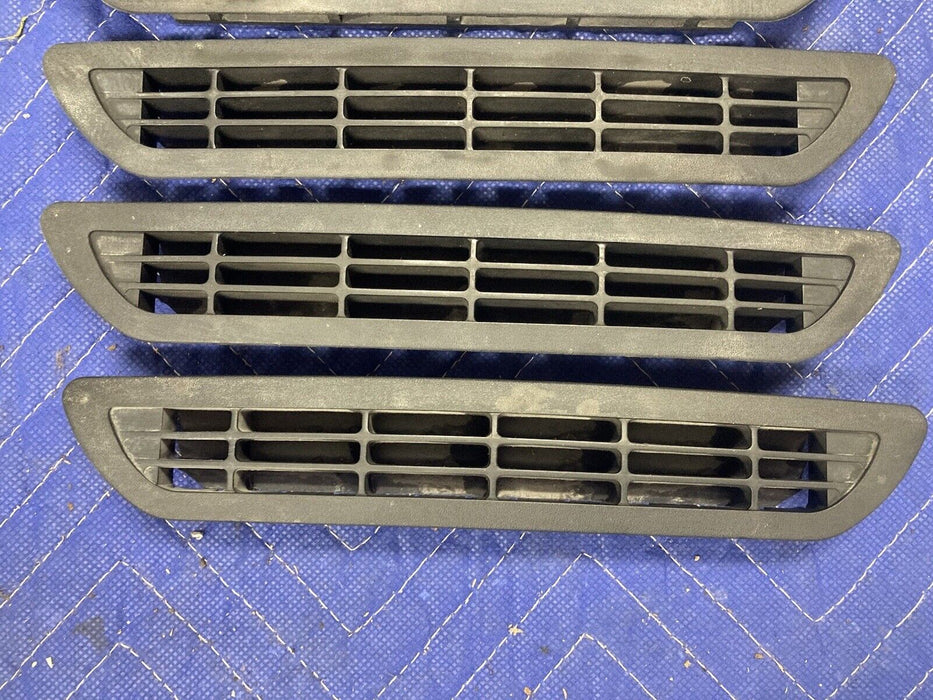 1984-1991 BMW 318i 325i E30 Rear Parcel Shelf Vents Set Of 4 1929555 OEM #2647M