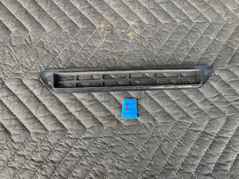 1982-1994 BMW E30 318i 325i 1884474 Sedan Rear Shelf Grille Vent Trim OEM #2139M
