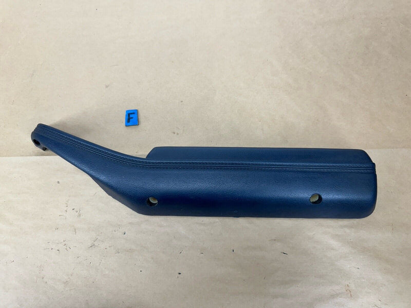 1978-1982 Corvette C3 GM Right Passenger Side Door Arm Rest Blue OEM #3275E