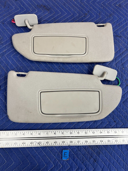 2005-2007 Volvo S60R V70R Pair Right & Left Sun Visor Sun Shade OEM #1213EM