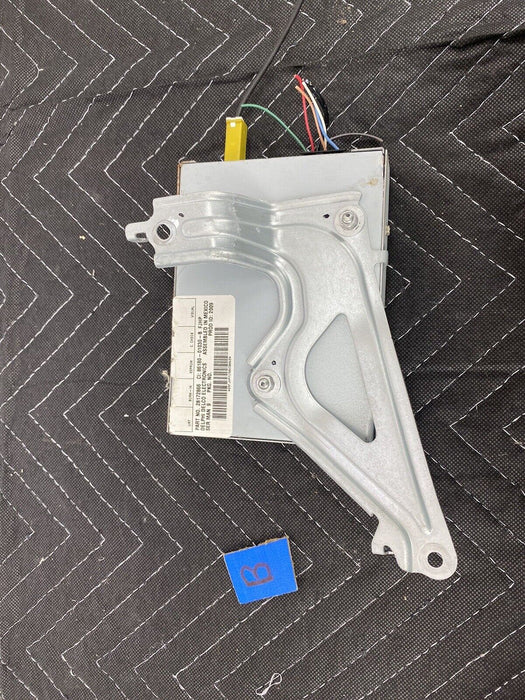 09-10 Pontiac Vibe 09-13 Toyota Matrix Satellite Radio Receiver Module OE #3136E