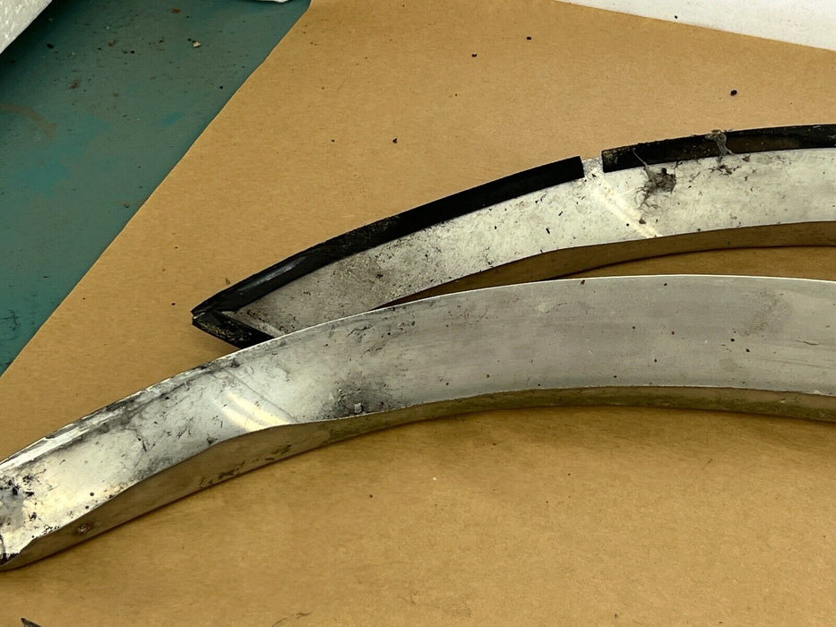 1979-1985 Mercedes 300SD W126 Wheel Well Arch Chrome Trim Set of 4 OEM #311EM