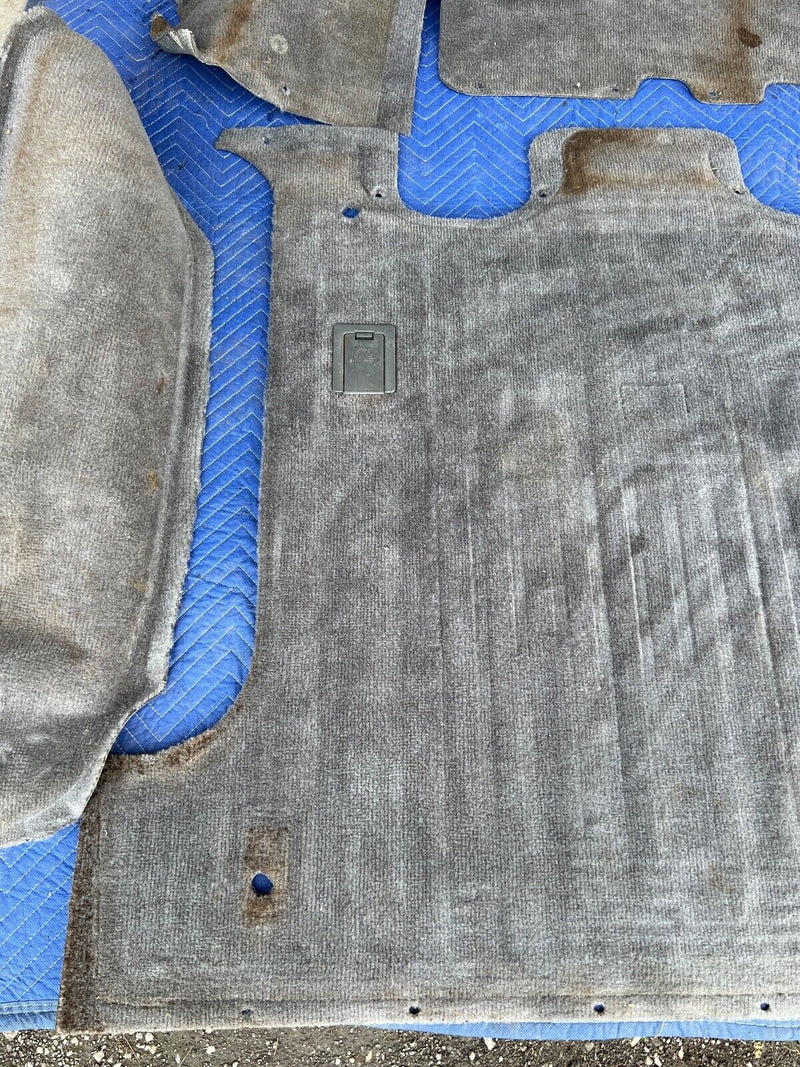1998-2002 Isuzu Trooper Gray Front & Rear RH & LH Molded Carpet Set OEM #932EM