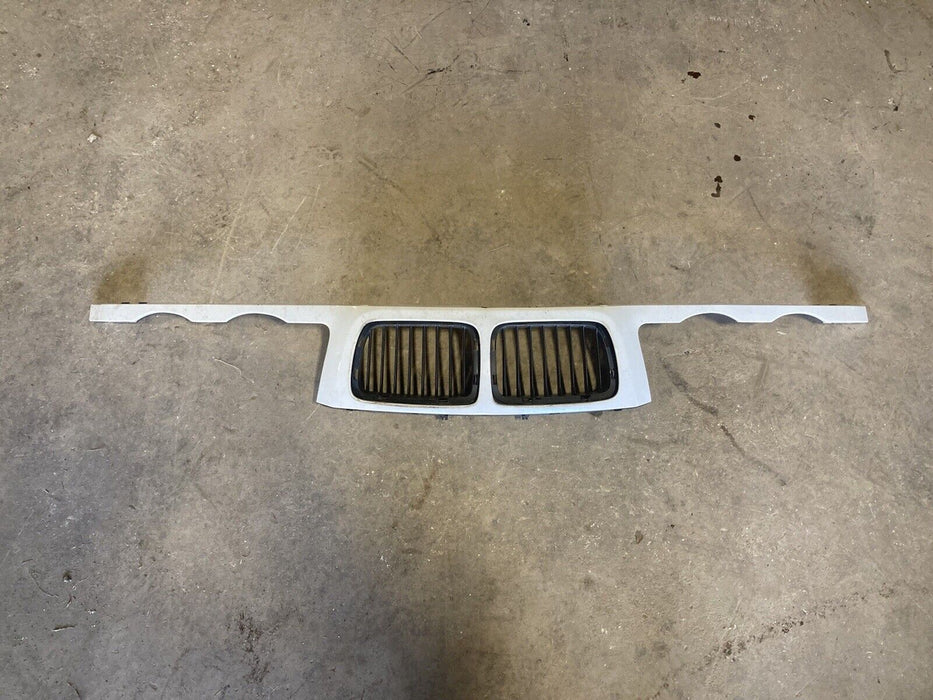 1988-96 BMW E34 5 Series 525i 535i Headlight Trim Grille Surround OEM #1942M