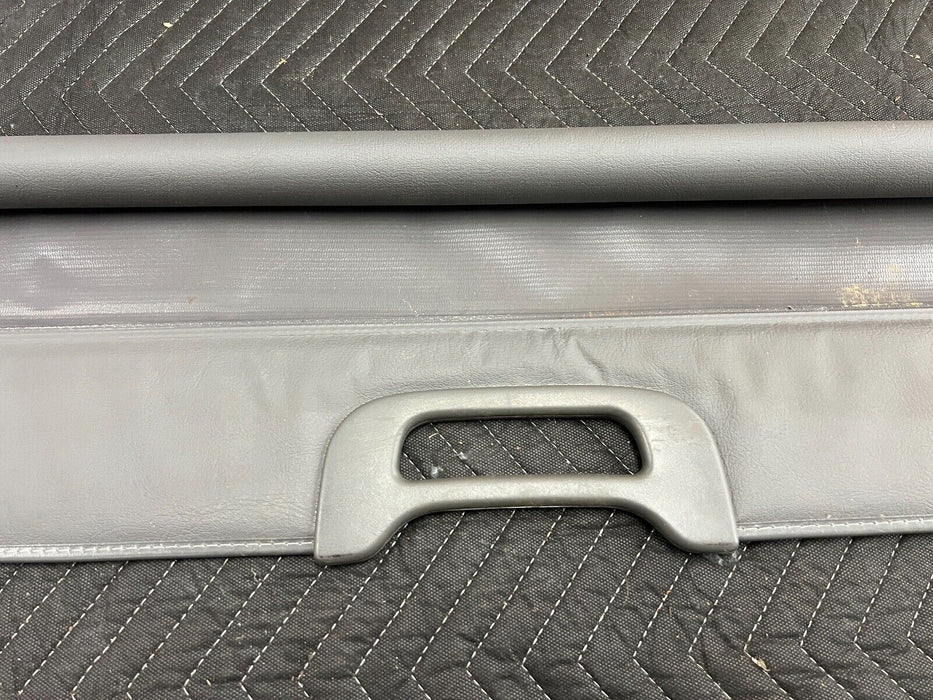 1998-2002 Isuzu Trooper Gray Rear Trunk Cargo Retractable Privacy Cover OE#915EM