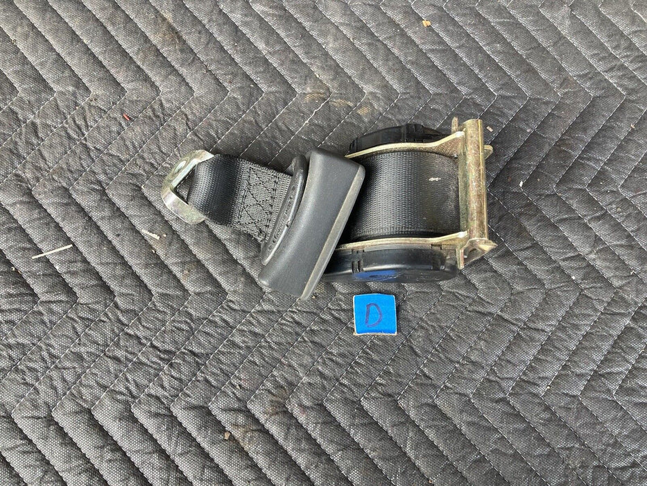 1982-1994 BMW E30 318i 325i 3083-3 Rear Left Seat Belt Retractor OEM #2112M