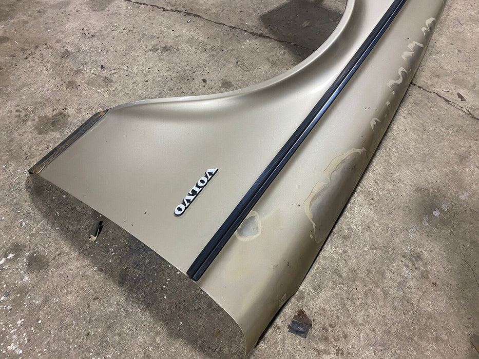 1983-1985 Volvo 240 OEM Front Left Driver Side Fender OEM Coffin Nose #1974E