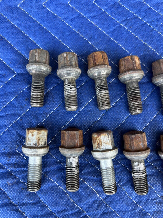 1979-1985 Mercedes 300SD Full Set of 20 Lug Nut Bolts Studs W126 OEM #436EM