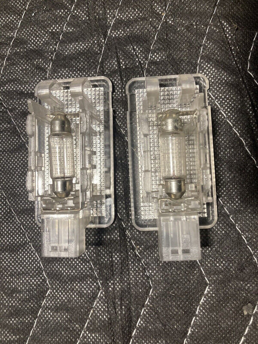 2005-2007 Volvo S60R S60 V70R Trunk Interior Light Lamp Bulbs Pair 2 OEM #1442M