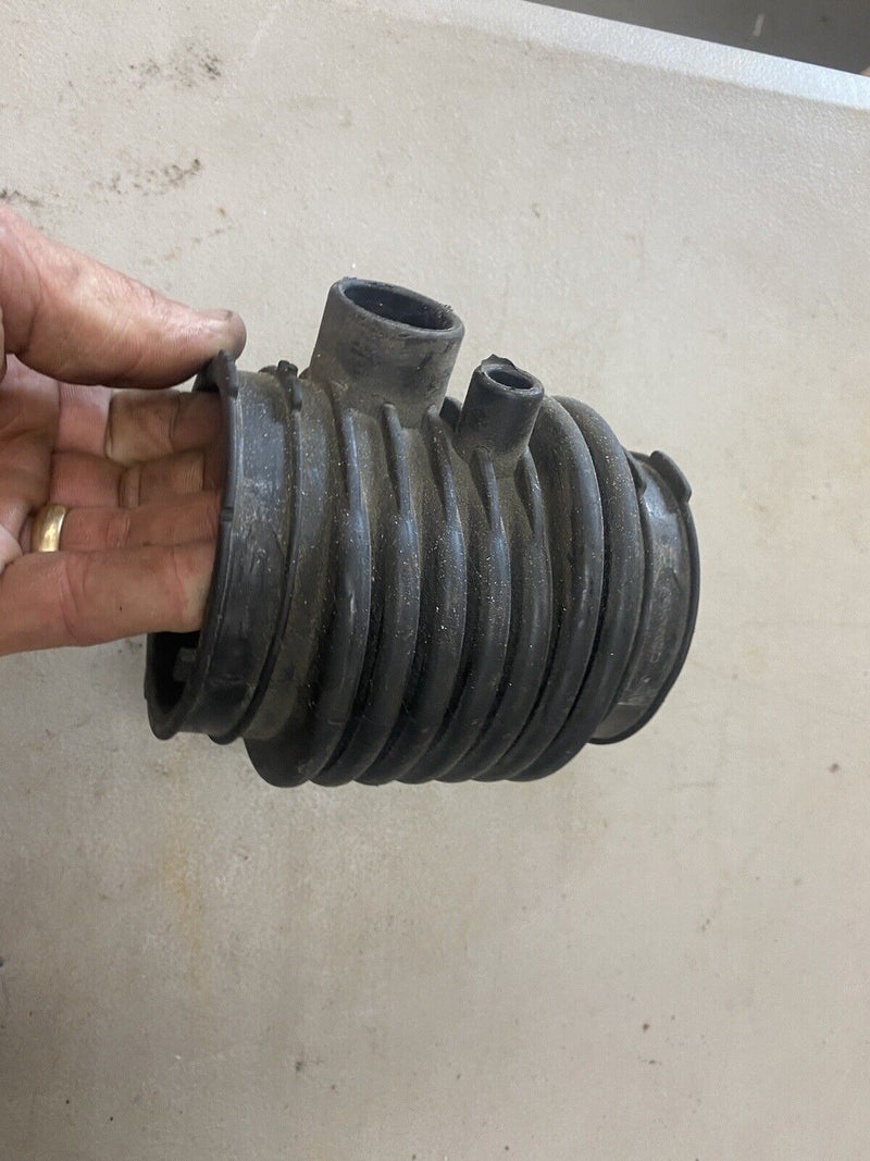 02-08 Jaguar X-Type 2.5L Air Intake Tube Bellows MAF Hose Connector OEM #2126E