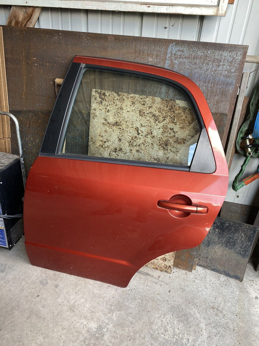 2007-2013 Suzuki SX4 SEDAN LEFT Drivers Side Rear Door #19M