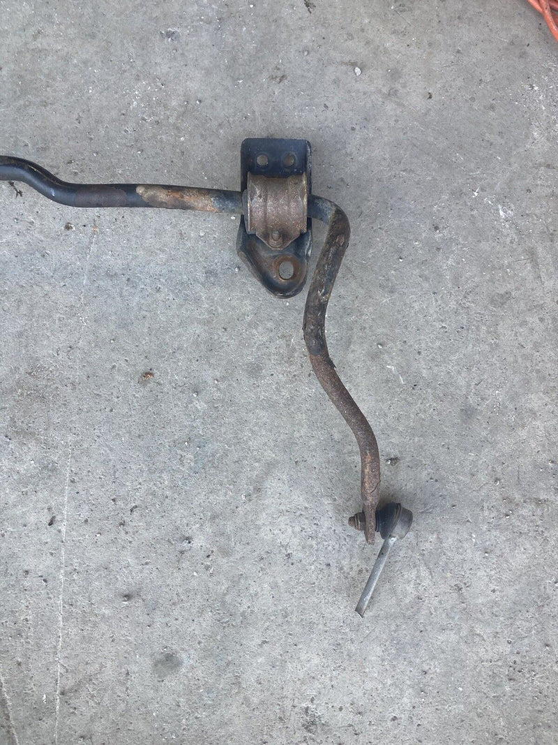 1988-1996 BMW E34 5 Series 525i 535i Front Sway Bar W/ Mounts OEM #1966M