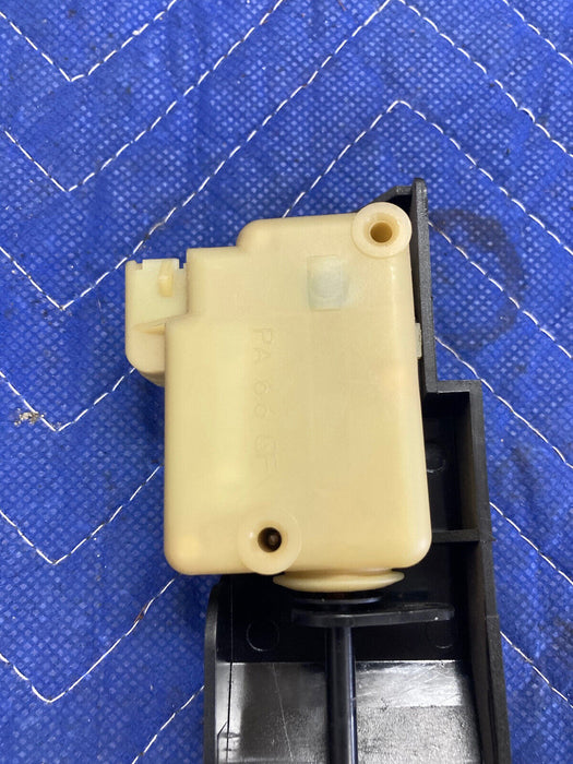 2004-2007 Volvo S60R S60 V70R Gas Fuel Door Actuator Latch 30612856 OEM #2867M