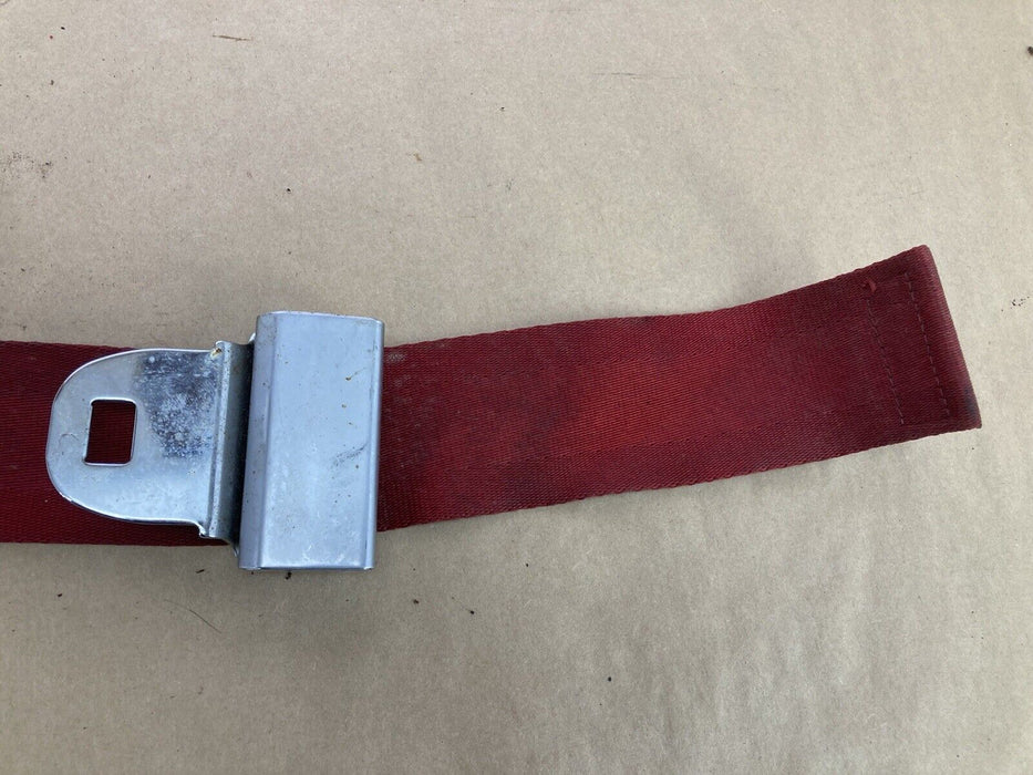 1976-1979 Cadillac Seville Rear Seat Belt Buckle Red Center Bench GM OEM #1802M