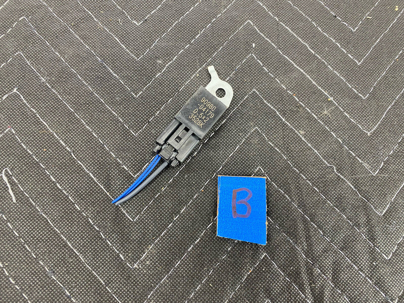 2009-2010 Pontiac Vibe Working Current Module Relay 90980-04179 Plug OEM #3130E