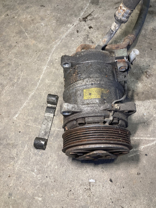 1998-2000 Volvo V70R V70 Air Conditioning Pump Compressor OEM #271M