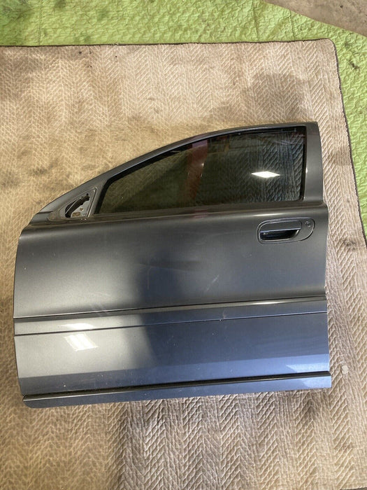 2005 2006 2007 Volvo S60R S60 V70R Driver Front Door Left LH Gray OEM #1495M