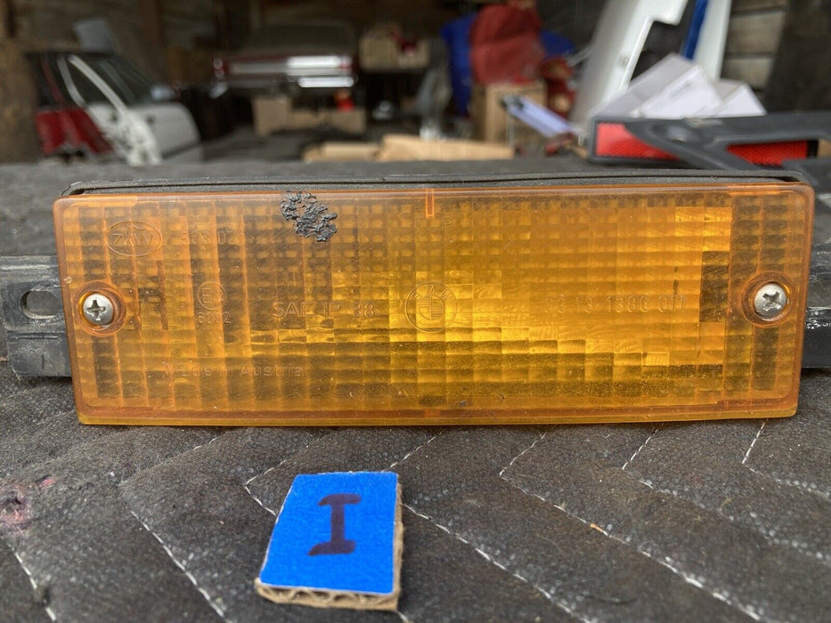 1982-1994 BMW E30 318i 325i 1380964 Front Bumper Turn Signal Light OEM #2217M