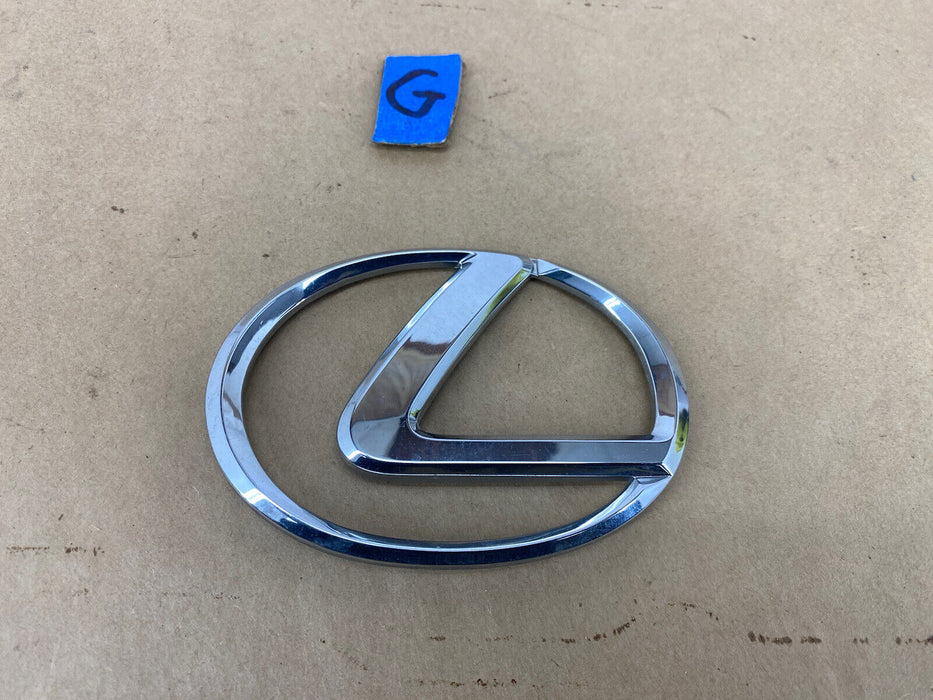 1997-2001 Lexus ES300 Front Hood Emblem Logo Chrome Trim OEM #2417E