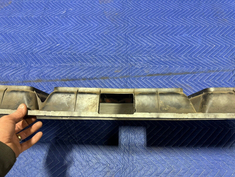 1973-1974 GMC Squarebody C & K Series Truck Grille 6270838 OEM C10 350 #3169E