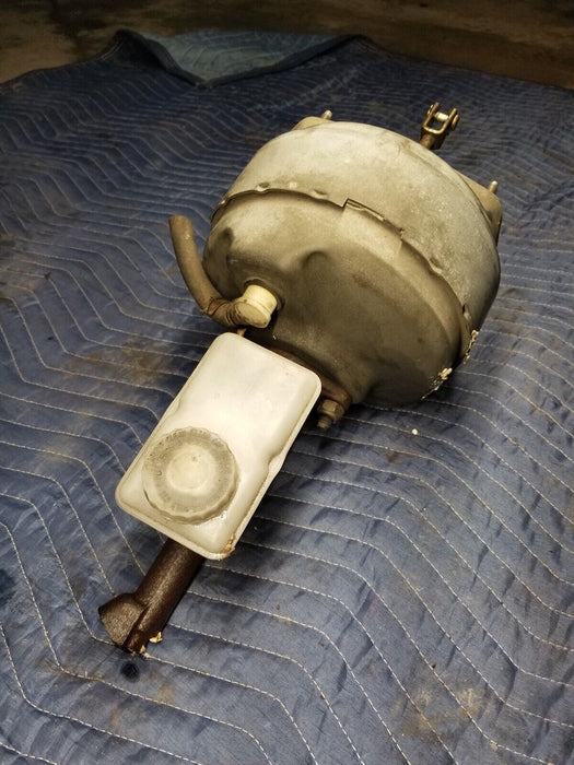 Volvo 240 244 245 Vacuum Brake Booster & Master Cylinder OEM #2644E